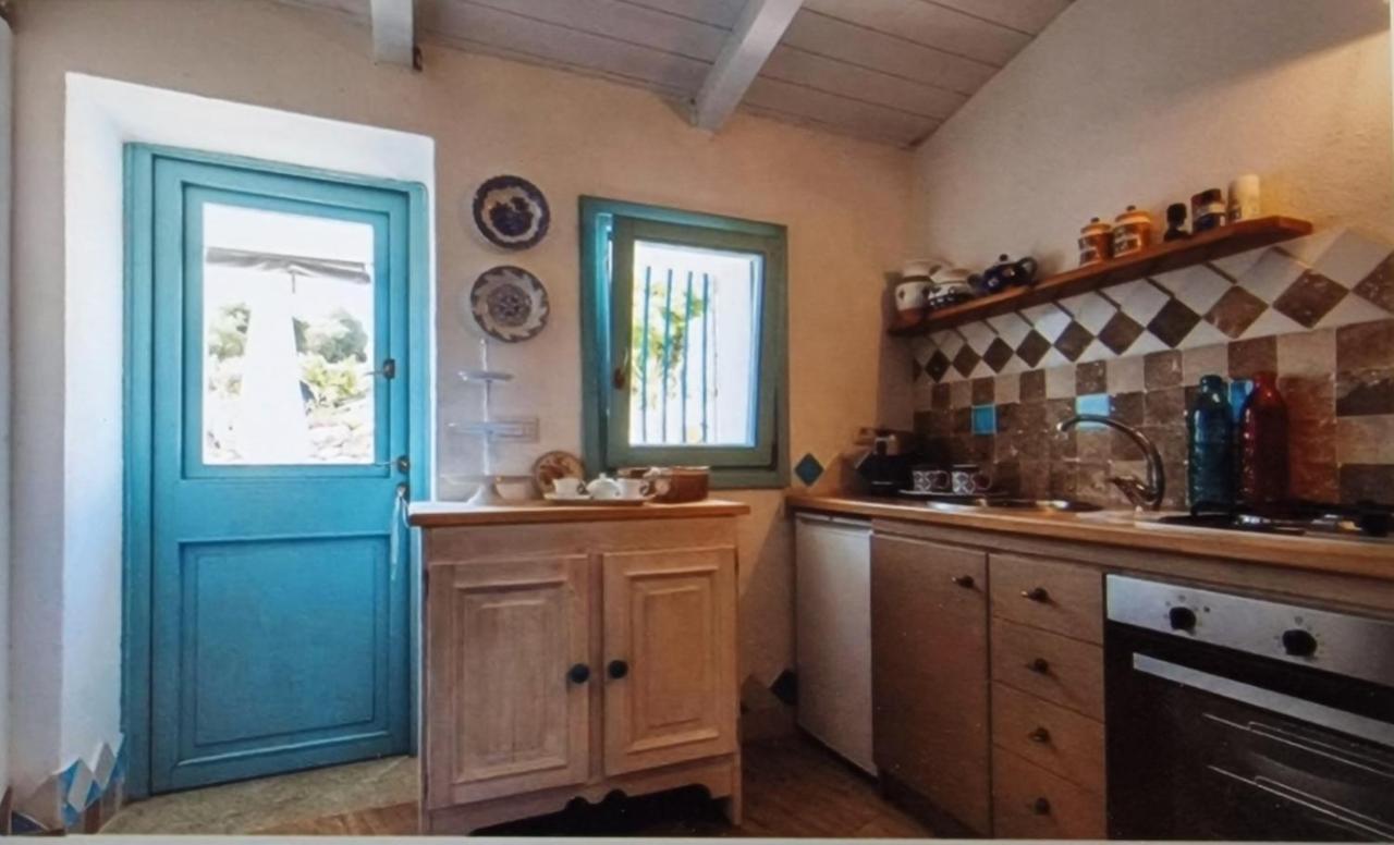 Rifugio Monte Pino Villa Telti Eksteriør billede