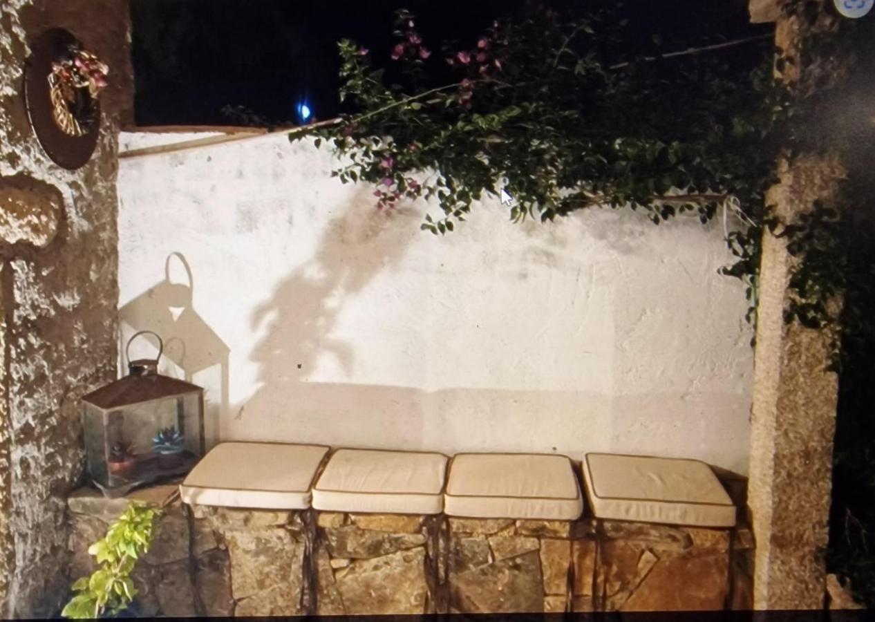 Rifugio Monte Pino Villa Telti Eksteriør billede