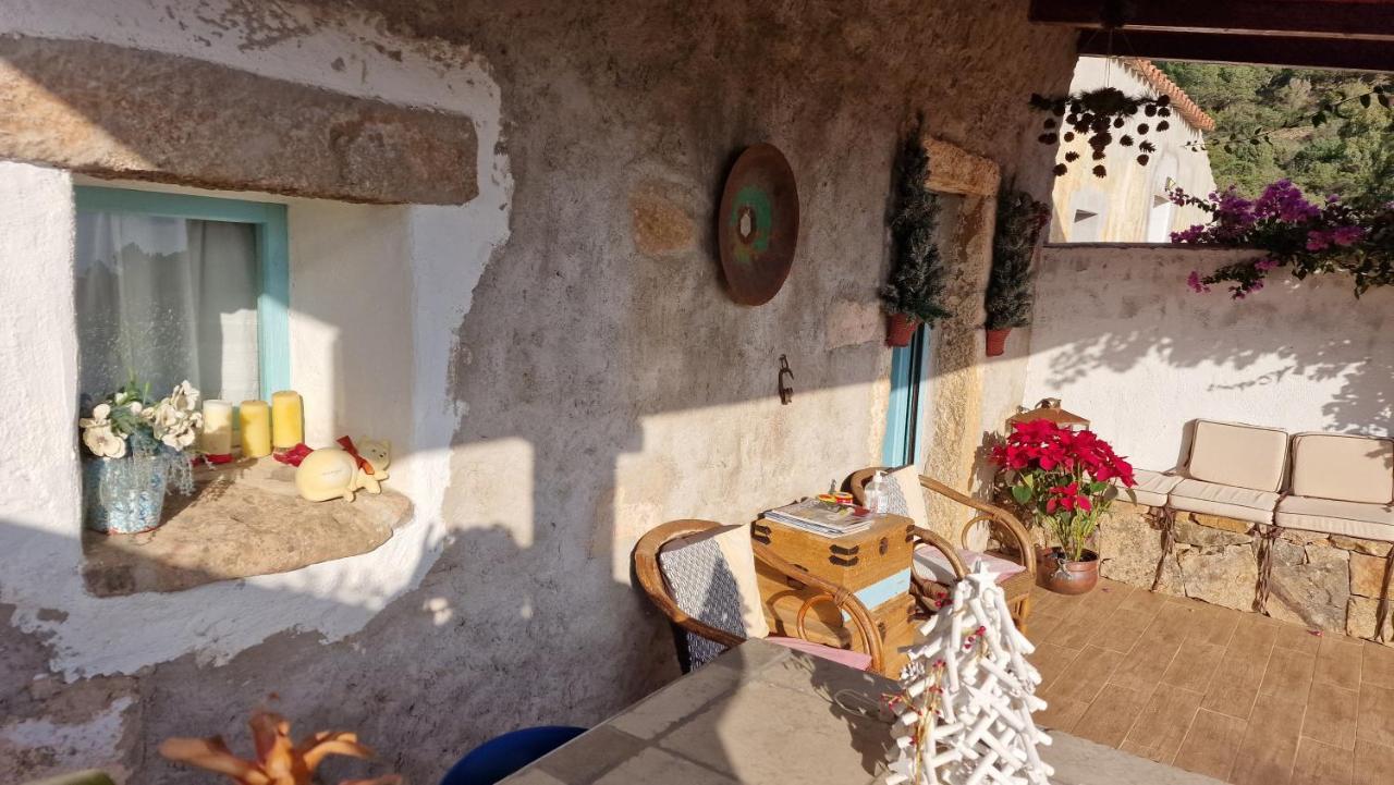 Rifugio Monte Pino Villa Telti Eksteriør billede